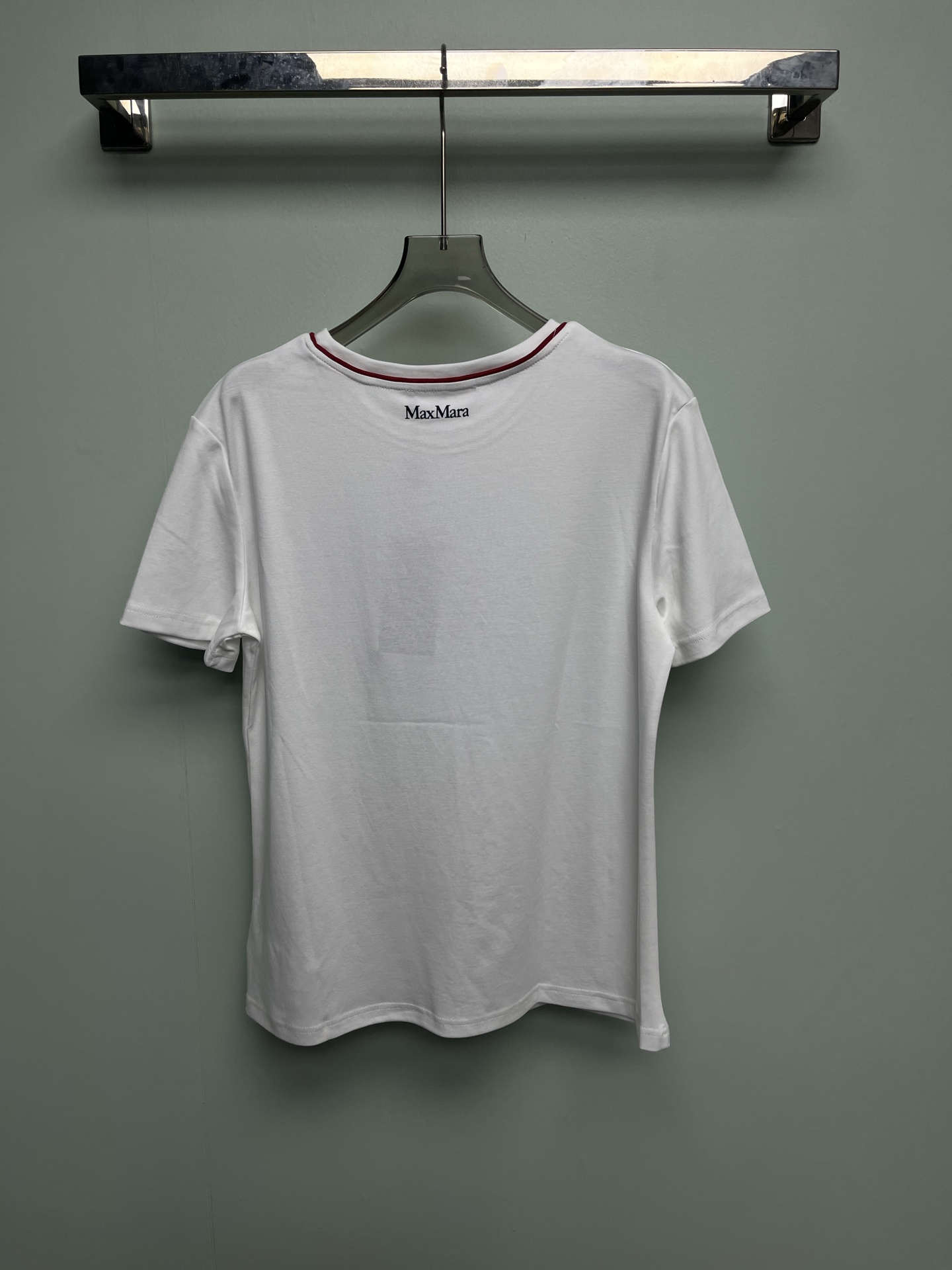 Women's short sleeves